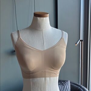 New TRUE & CO. True Body Lift Triangle Full Cup Adjustable Strap Bra Size Small